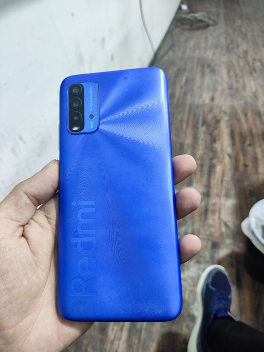 Redmi 9T 4/64 gb