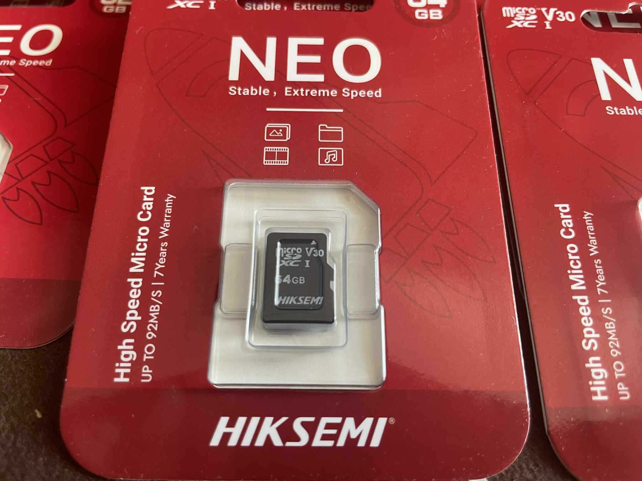 Hiksemi Neo - 32 GB V10, 64 / 128 GB V30