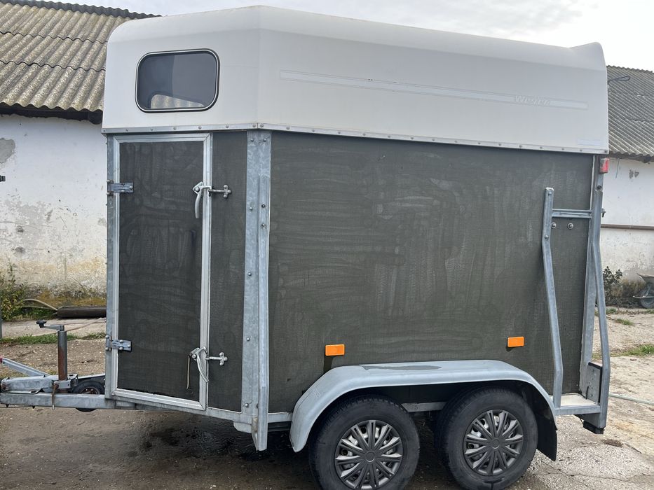 De vanzare !  Remorcă de animale