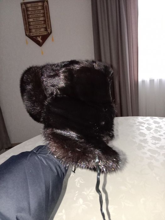 Продам норковою шапку.