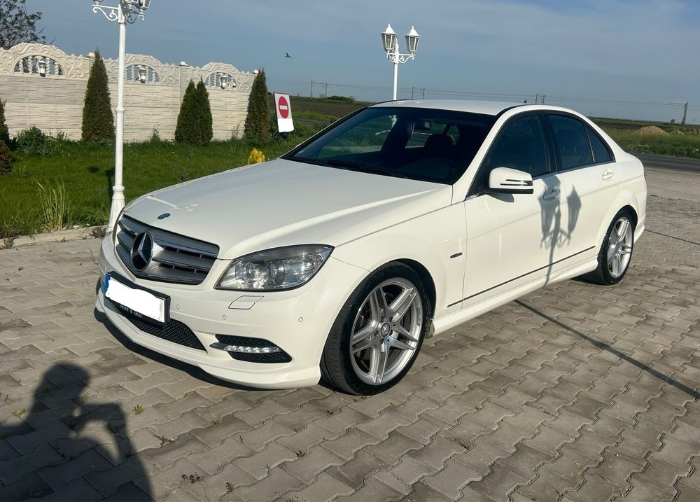 Mercedes C 350 CDI 4 mattic AMG Harman Kardon