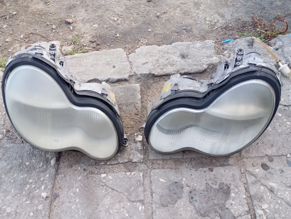 Фарове Mercedes Benz C class W203