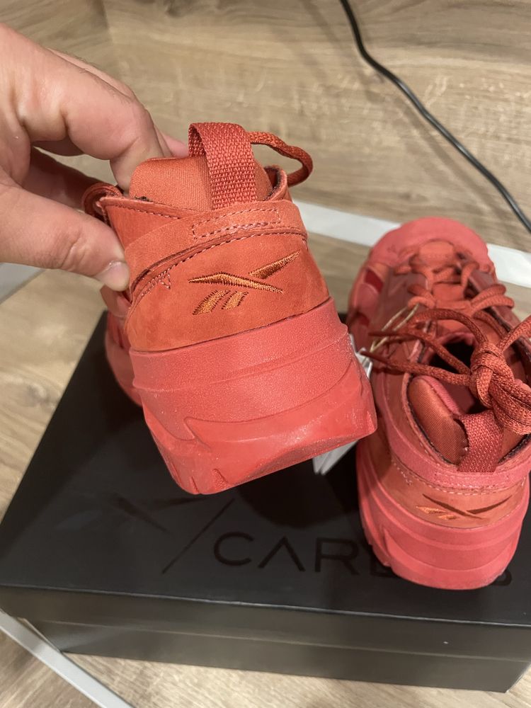Reebok x Cardi B V2 дамски маратонки 100% оригинал!
