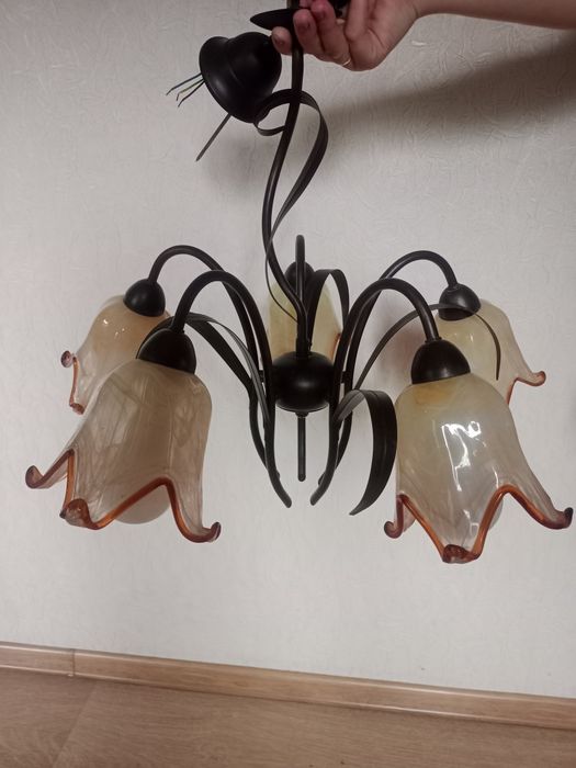 Продам люстру , продам люстру