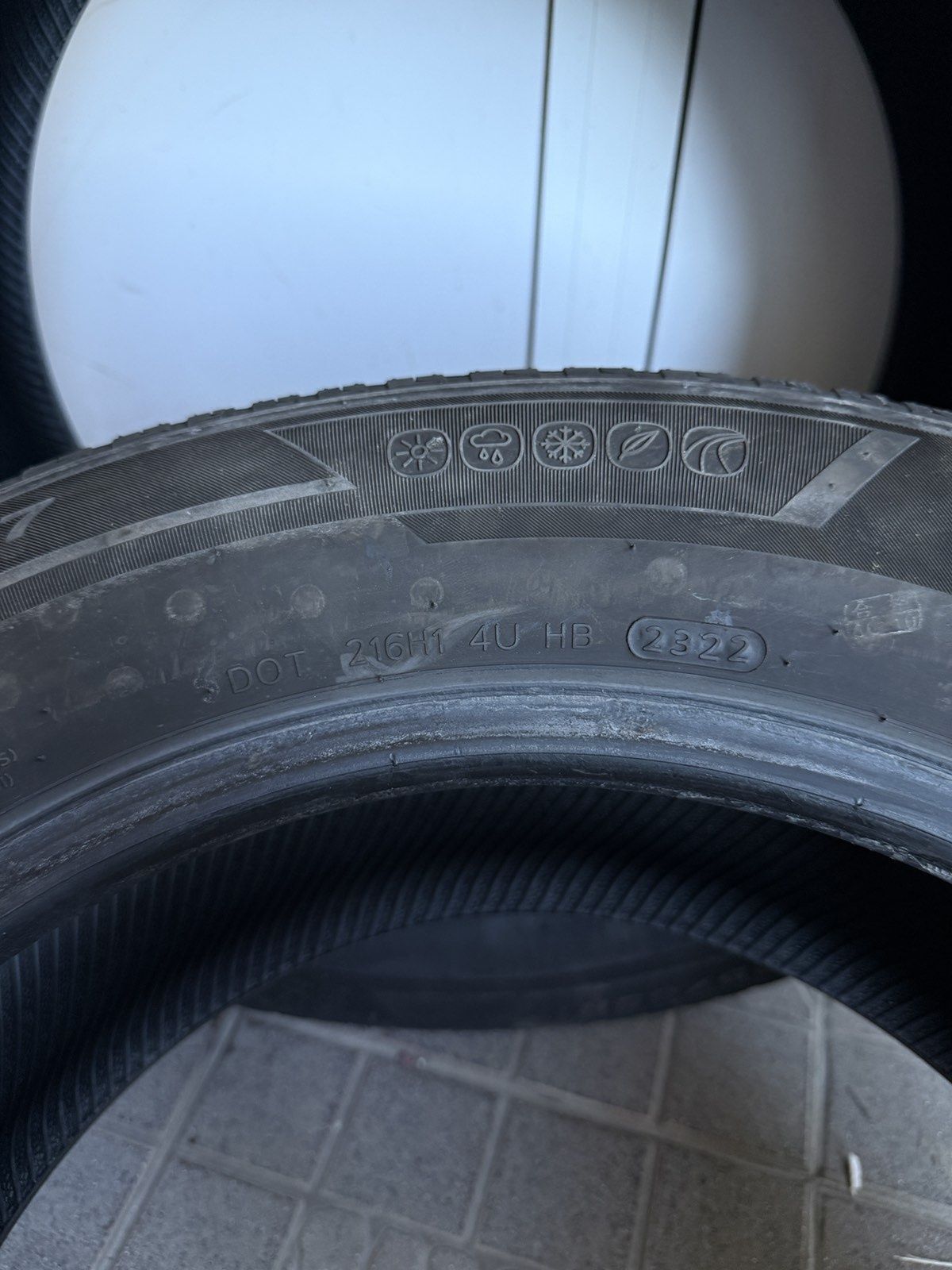 Продавам всесезонни гуми hankook 225/65/17