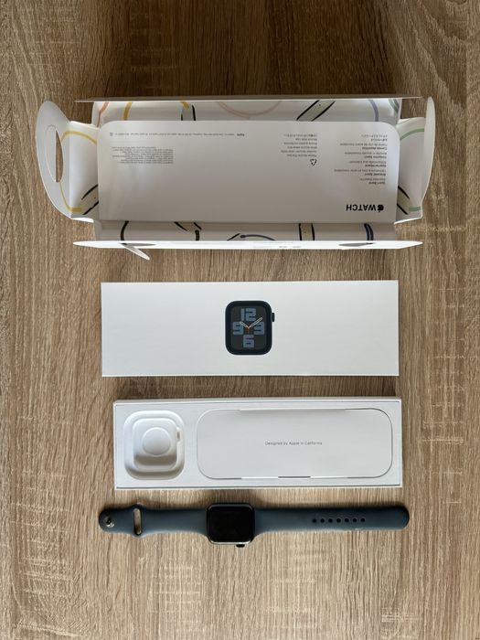 Apple Watch SE Gen 2, original, 40mm, negru
