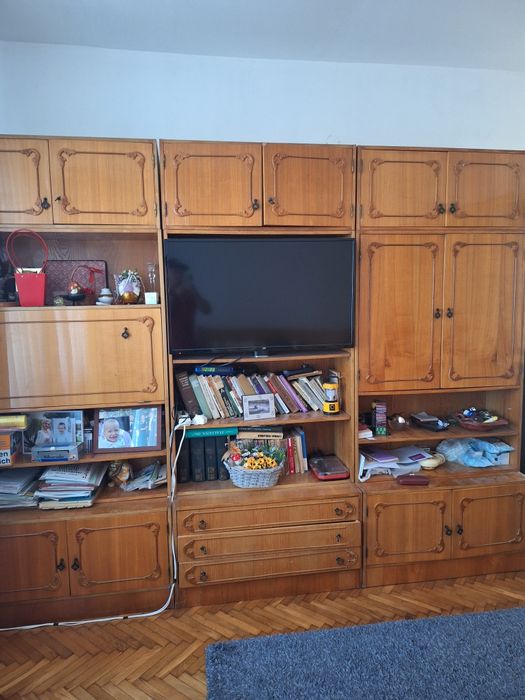 Vând mobila sufragerie