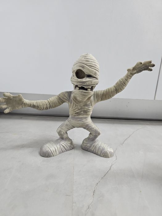 Jucării infricosatoare