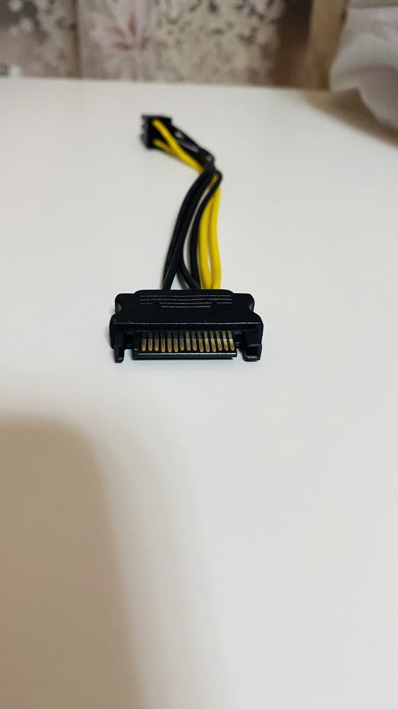 Переходник сата на молекс новый (sata to molex adapter)