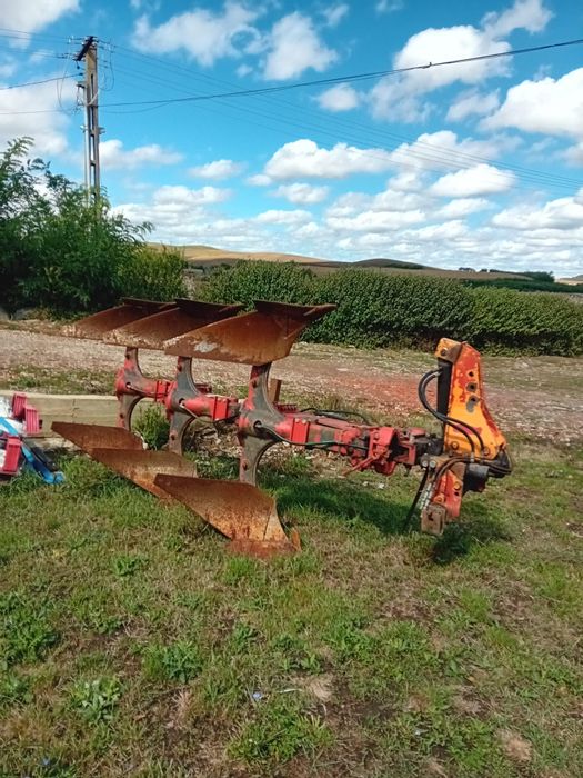 Plug hidraulic reversibil