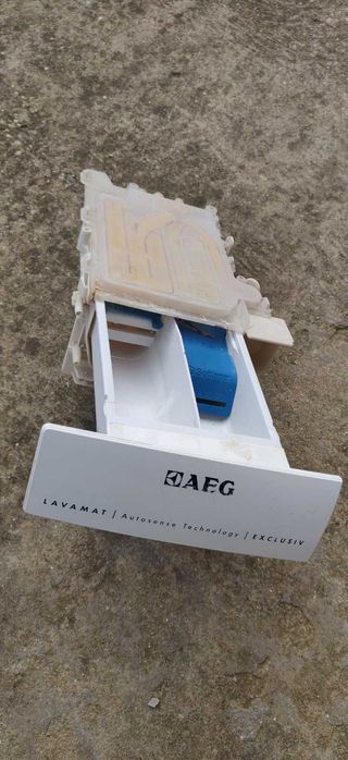 AEG InverterMotor 8 kg дефект