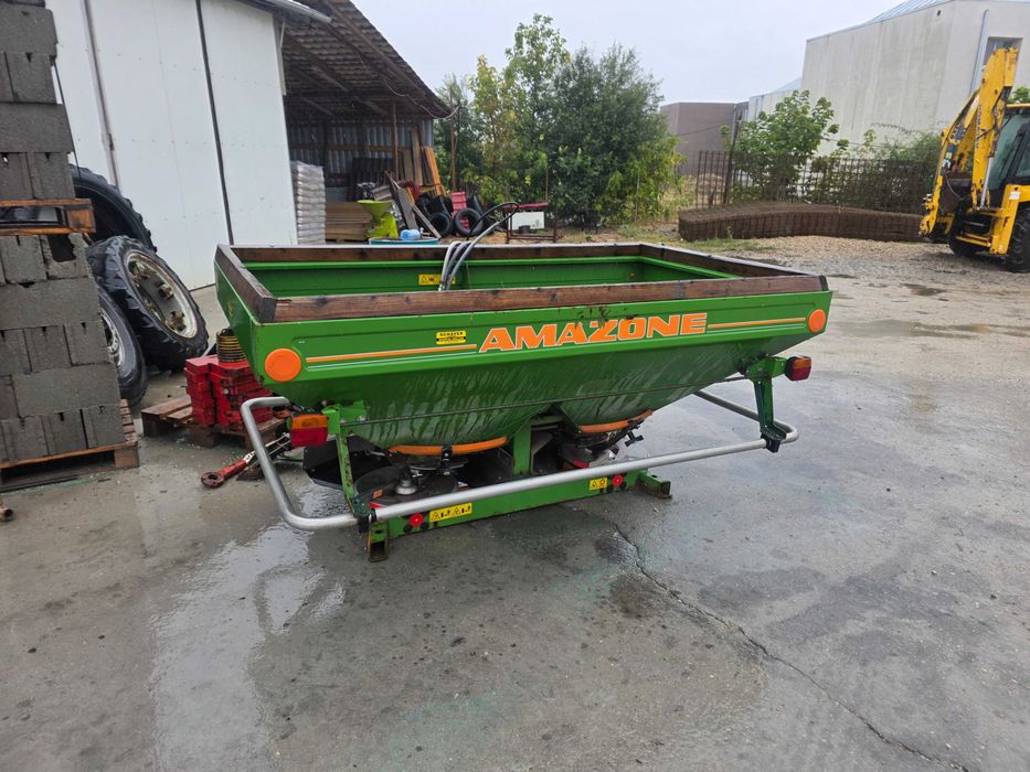 Mig mea de azot, distribuitor ingrasaminte Amazone 1800 kg 1.8 tone