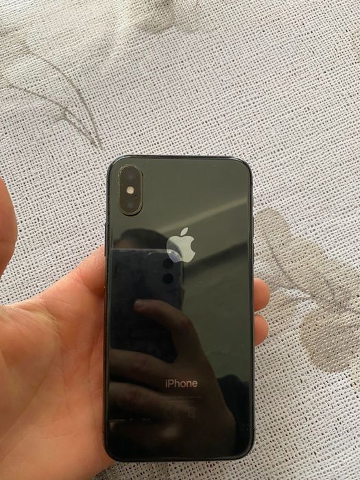 Айфон X  паямть 64