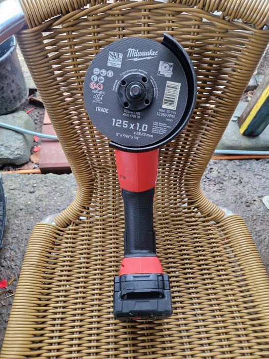 Flex Milwaukee M18 FSAG125XB