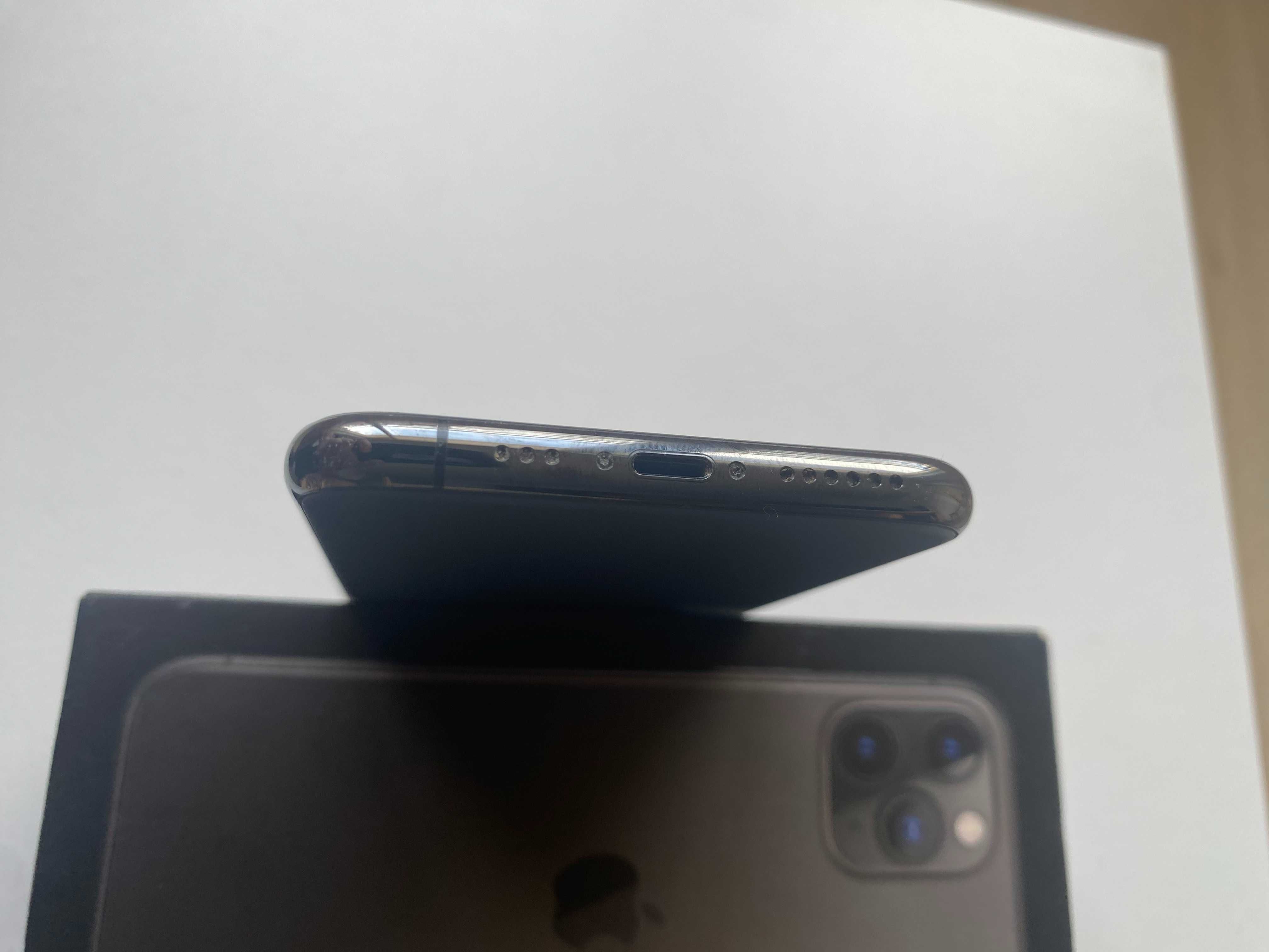 iPhone 11 PRO 100% Като НОВИ