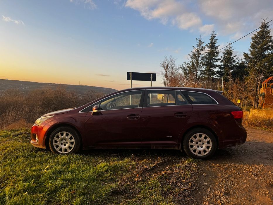 Toyota Avensis 2012 2.0 diesel manual