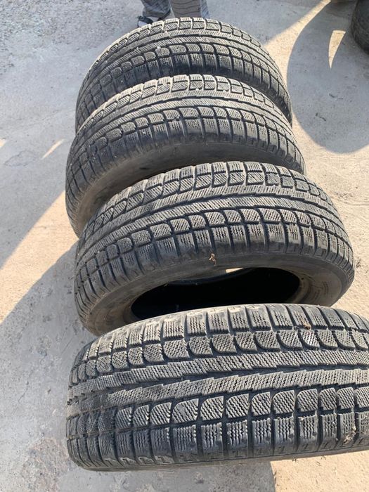 Продам зимние шины