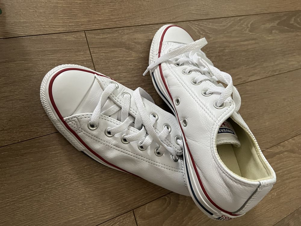 Converse кожени кецове