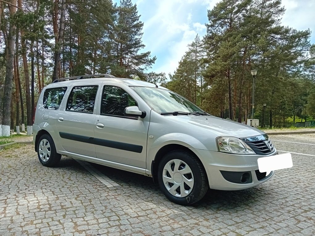 Dacia Logan MCV, 1.6 MPI, model Lauret, preț fix !
