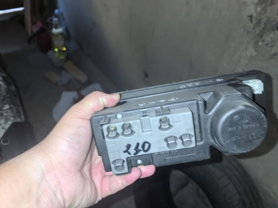 Вакуум помпа за Мерцедес w210