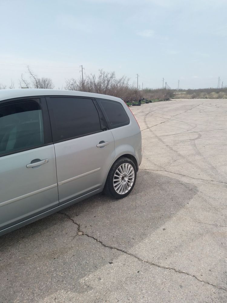 Ford Focus C-Max 2.0 TDCI 2004 година