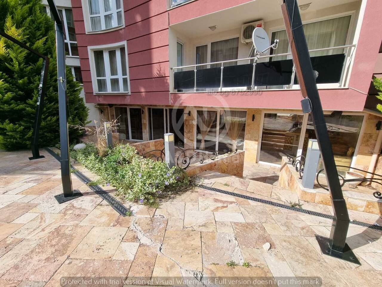 Дава се под наем Заведение в с. Равда, Област Бургас - 300 кв.м за 3600 € - Снимка #3