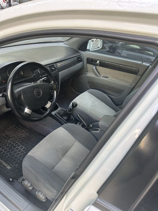 Ок жентра сотилади!