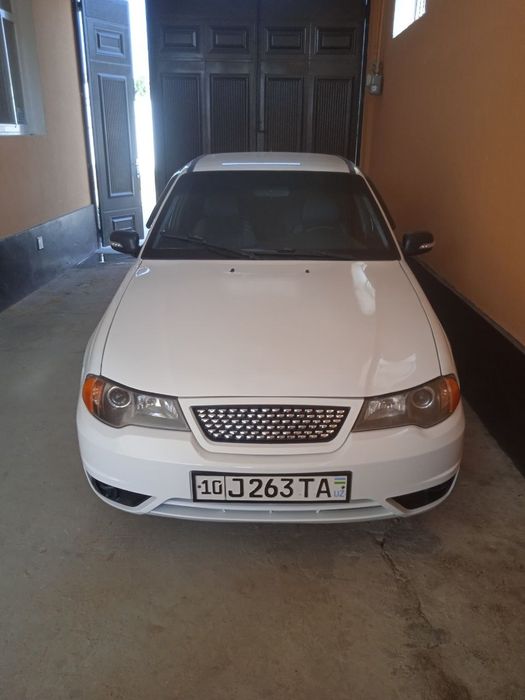 Nexia 2 1.6 super konditsioner variantga beriladi.