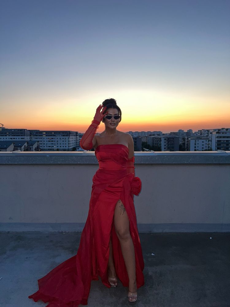 Rochie superba trena si corset