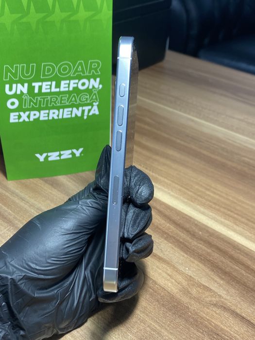 iPhone 16 Pro / 128 GB / Sănătate baterie 100% / Nou desigilat