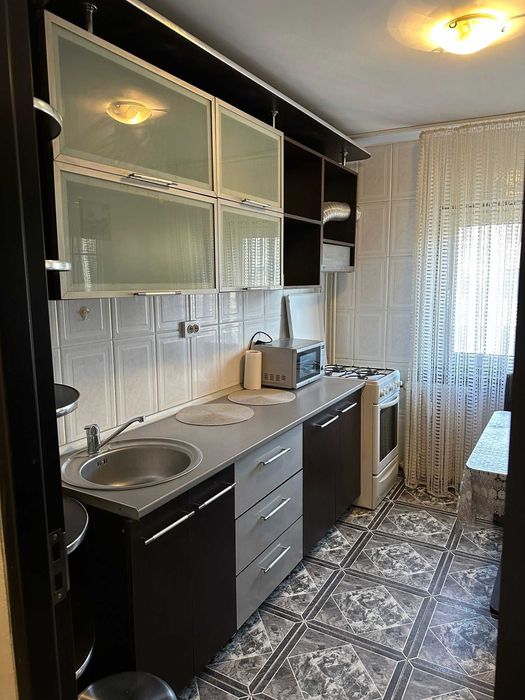 Apartament 2 camere Brazda etaj 3/4