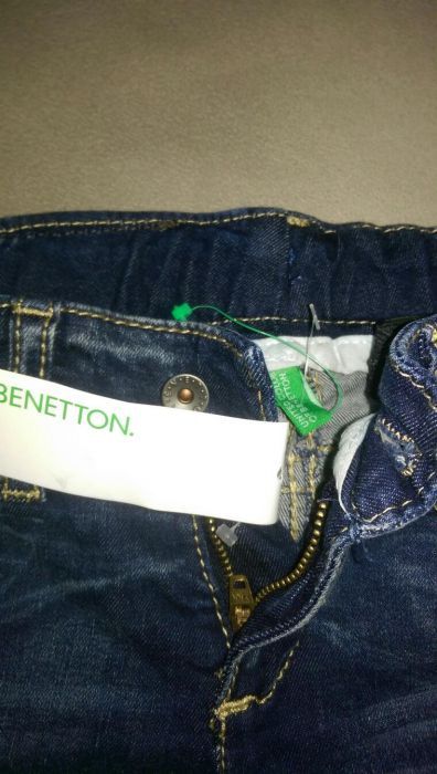 НОВИ дънки Benetton р-р 3-4 год.