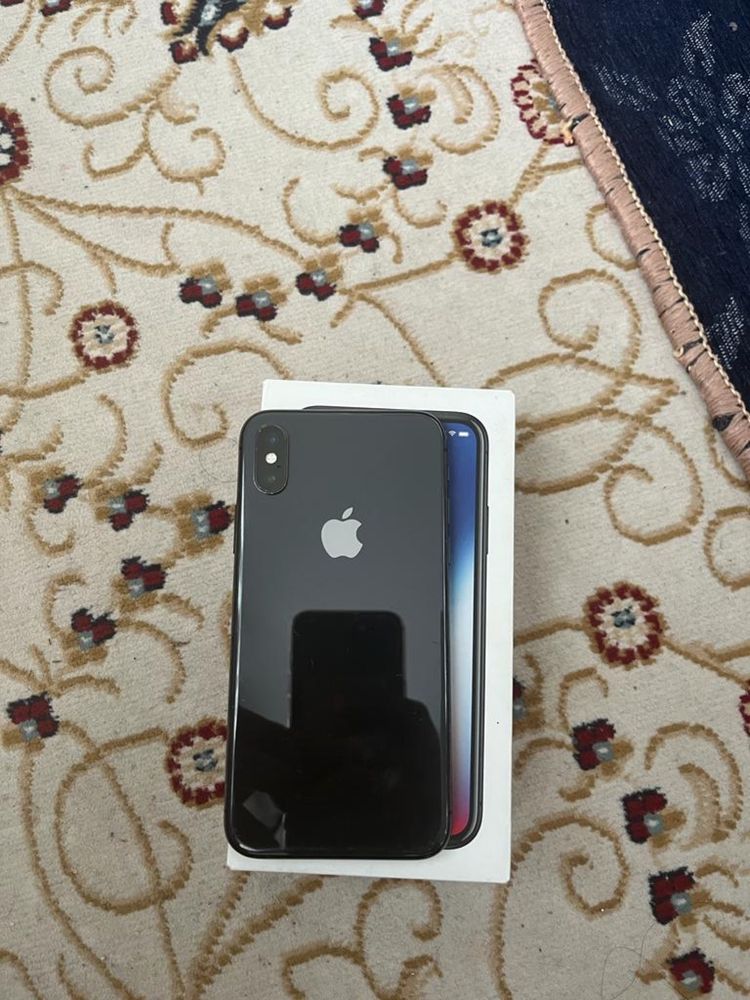iPhone X с коробкой