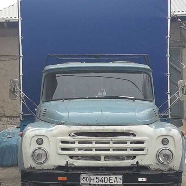 Zil 130g sotiladi