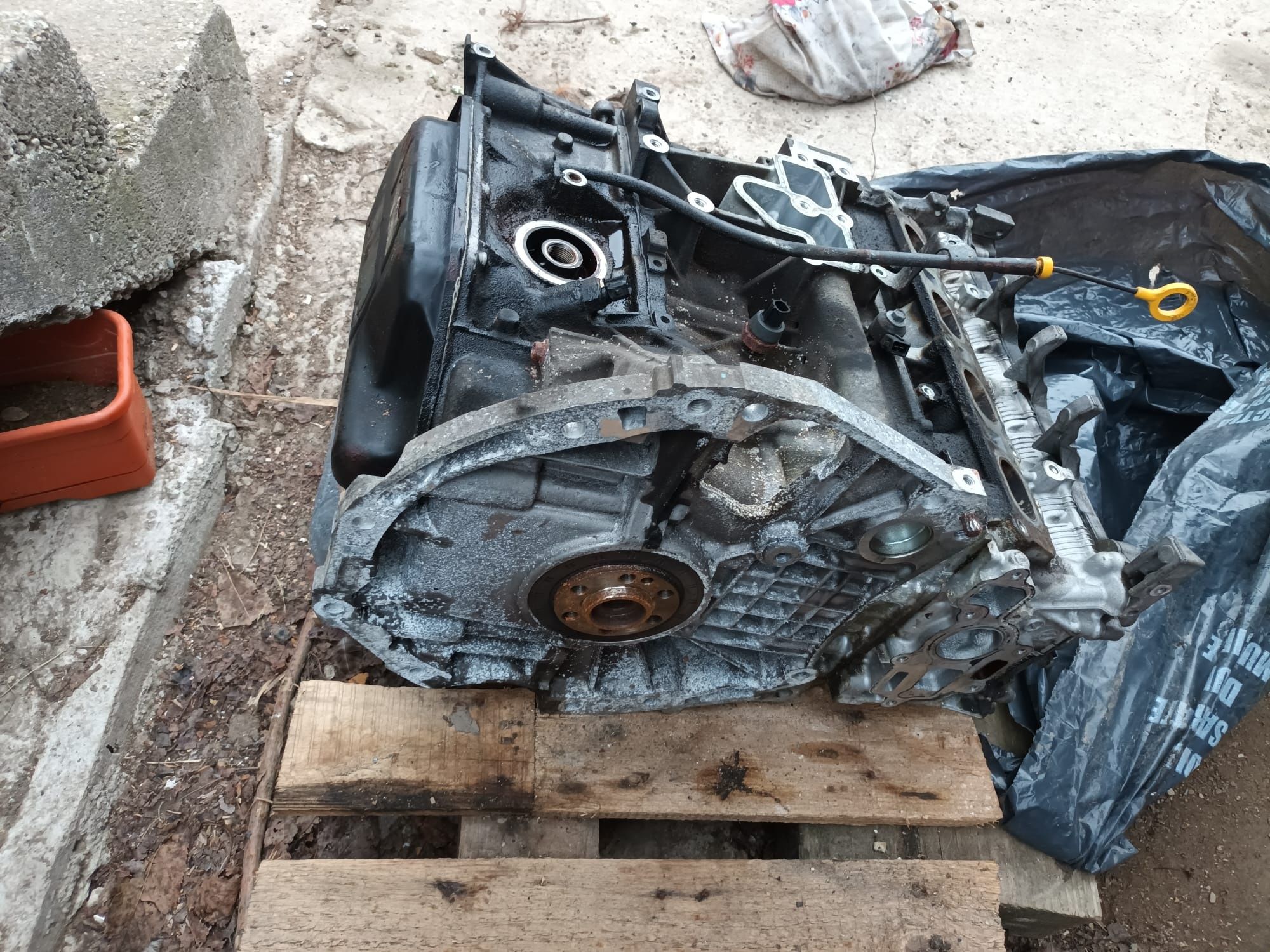 Motor NISSAN qashqai 2.0