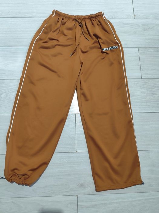 Продам новые вещи всё по 1600