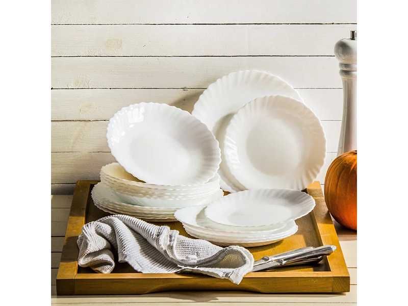 НОВИ! Сервиз за хранене Luminarc Feston 18 части