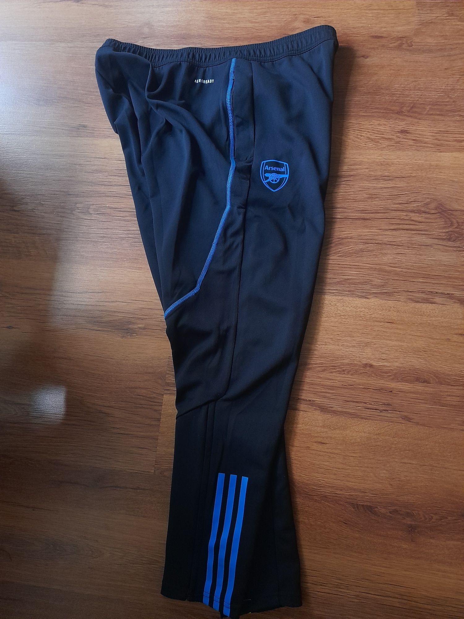 Adidas ARSENAL мъжко долнище XL размер.