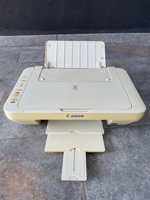 Imprimanta multifunctionala Canon MG2550