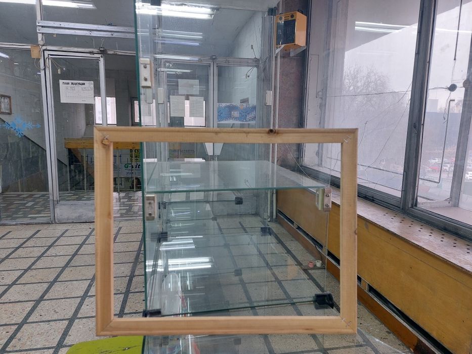 Деревянная рамка для картины..размер 50см. На 40см.