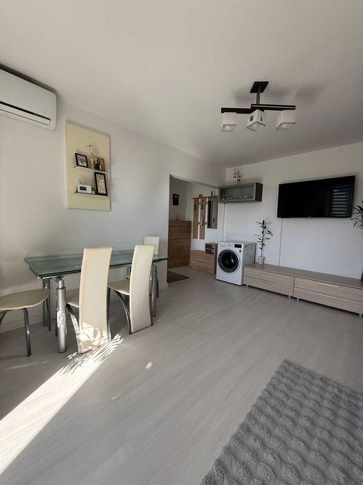 Vand apartament central