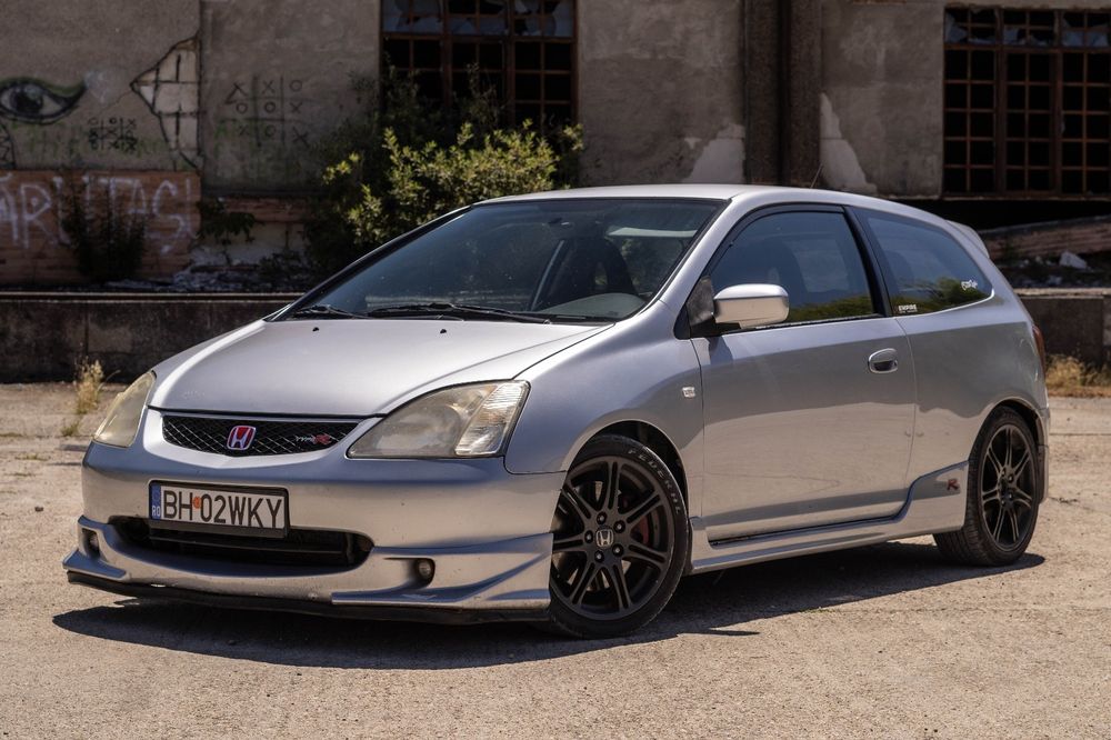 Honda Civic Type R EP3 modificată la 242 CP