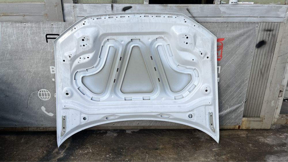 Преден капак Audi Q3 2 2018-