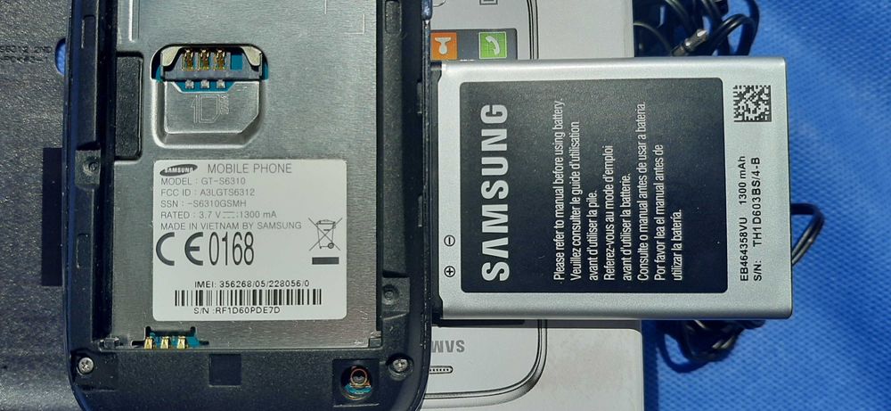 Telefon Samsung Galaxy Young GT-S6310, Blue, casti, incarcator