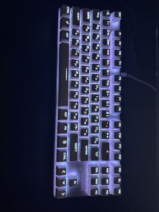 Продам игровую клавиатуру ARDOR blade pro