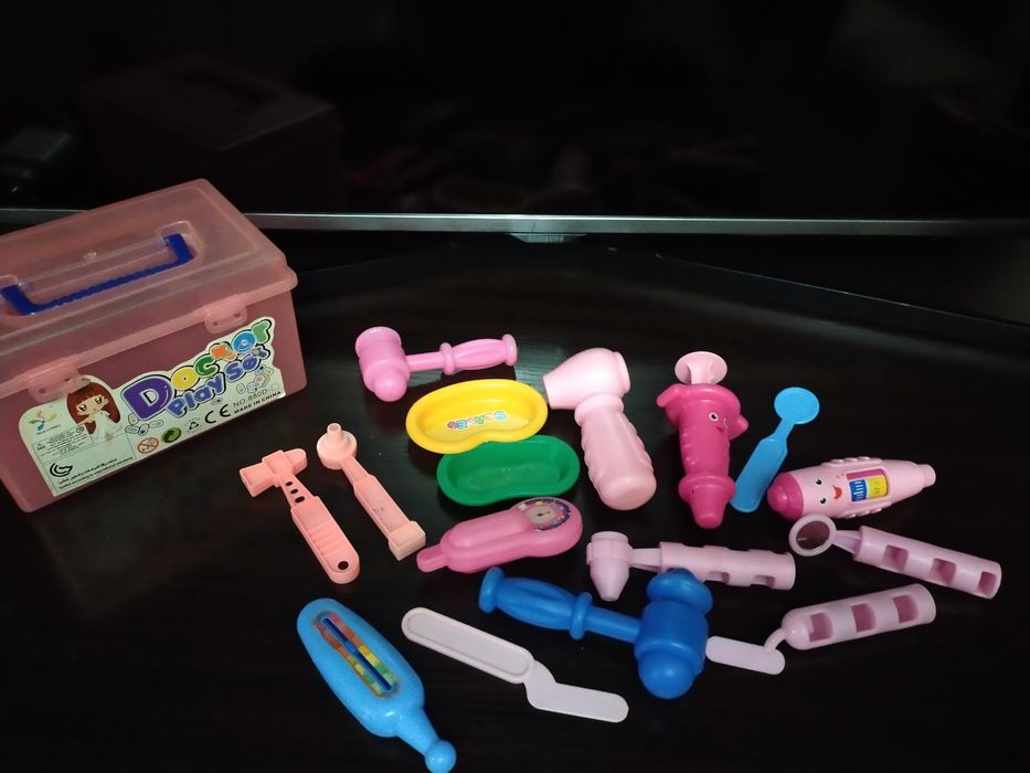 Игрушечный набор доктора