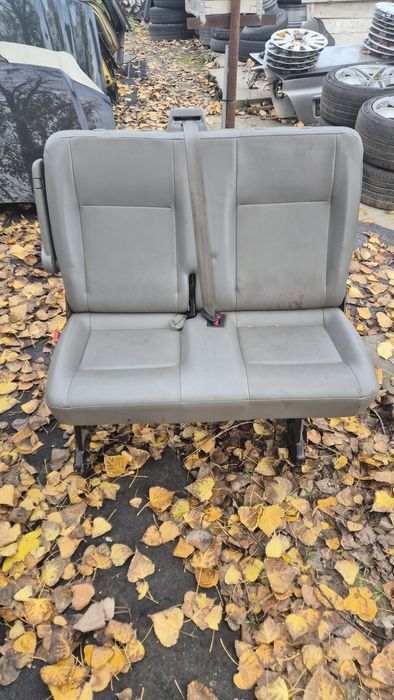 Оригинални Предни и Задни Седалки за VW Транспортер Т5 2003- 2008г