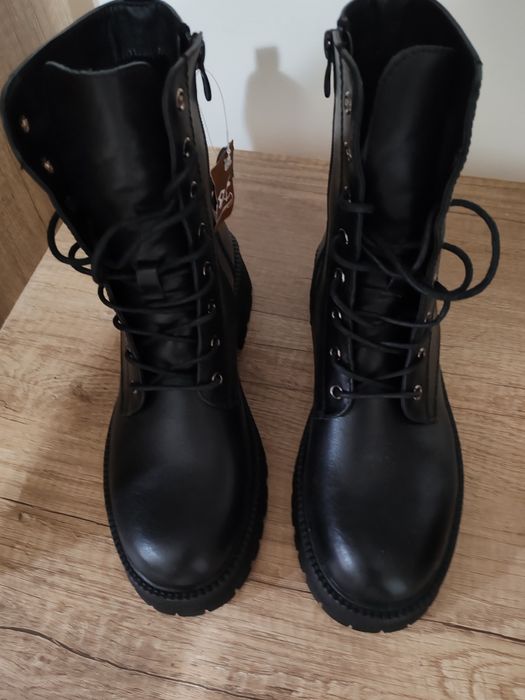 Vând ghete dama Nr.38