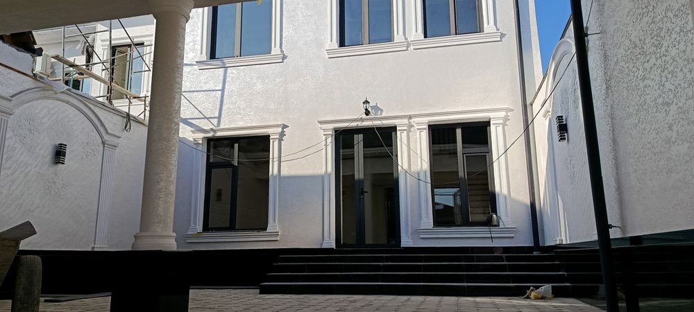 Новый дом 2 этажный с подвалом 6 ком,холл 3 сан узла