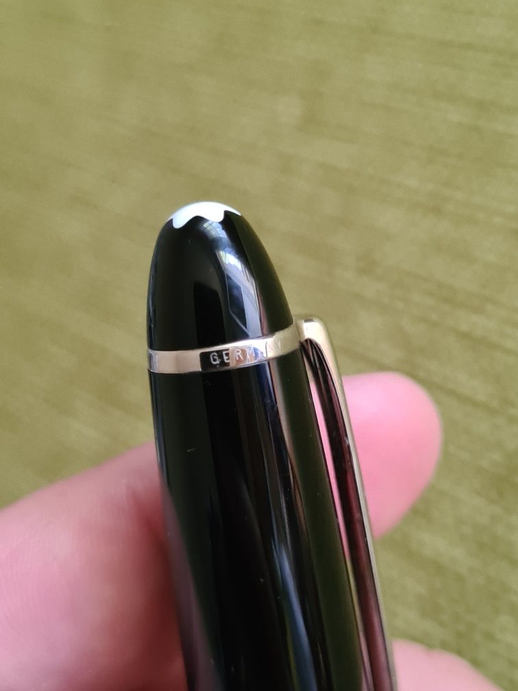 Stilou Montblanc Meisterstuck LeGrand Platinum Line Penita Aur 14k